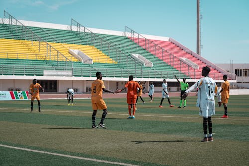 状态起伏大！猛龙首节狂轰39分，次节却仅得13分